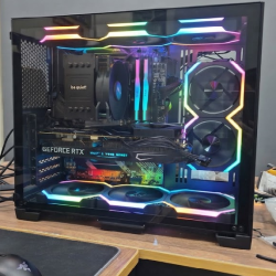 Lian Li Gaming PC RTX 3070 Ryzen 5 5600X black RGB build